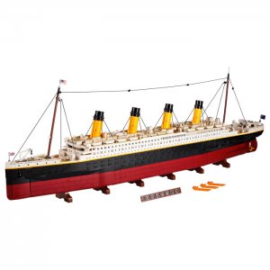 Конструктор  Icons Титаник (9090 деталей) Lego